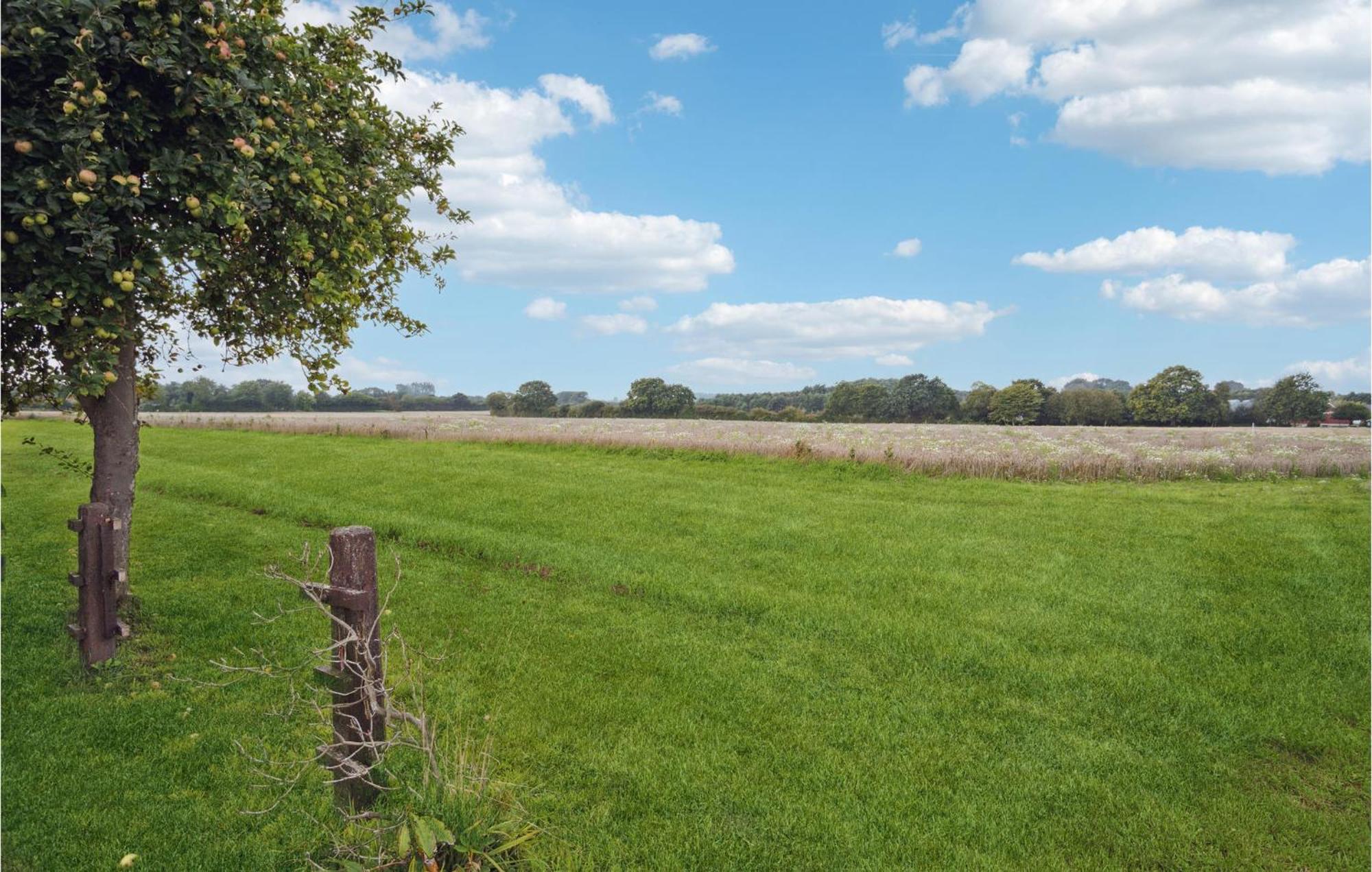Stunning Home In Haderslev With Wifi Eksteriør billede