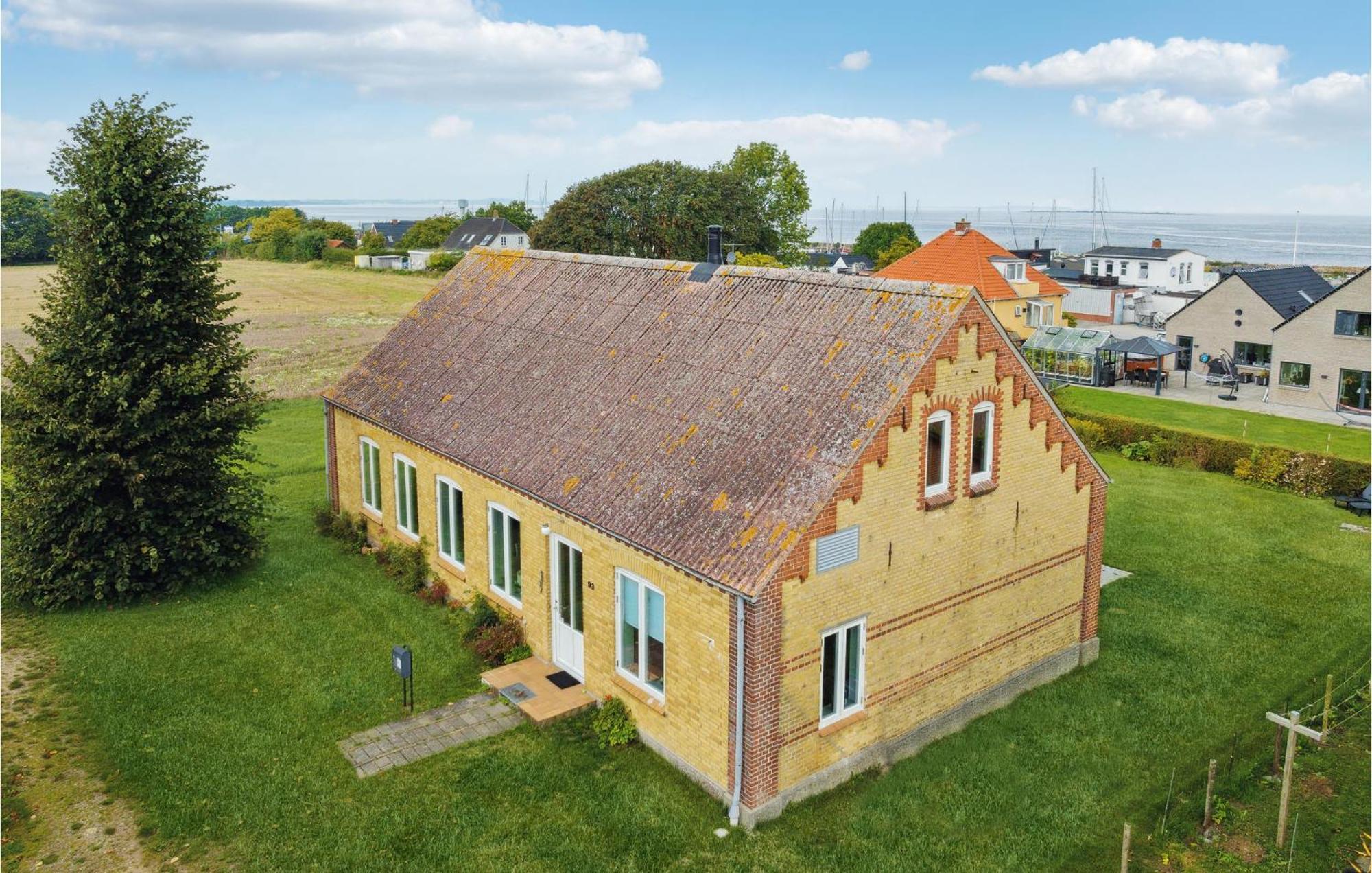 Stunning Home In Haderslev With Wifi Eksteriør billede